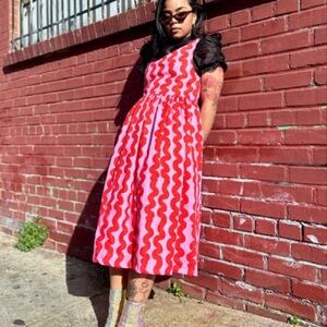NWOT Nooworks Pink and Red Squiggle Linen Naomi Dress